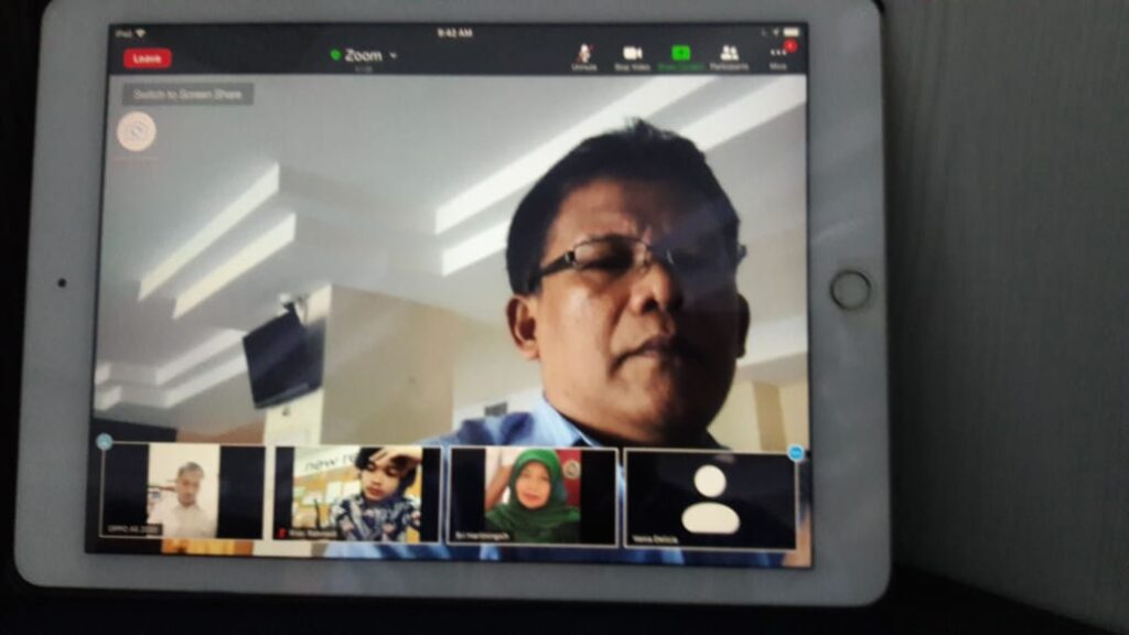 Suasana ujian online Progra Pascasarjana Pendidikan Bahasa Inggris UMM (24-25/6).